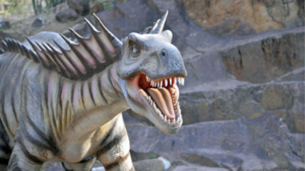 bhaus-o-que-fazer-e-itu-nas-ferias-parque-da-rocha-montonnée